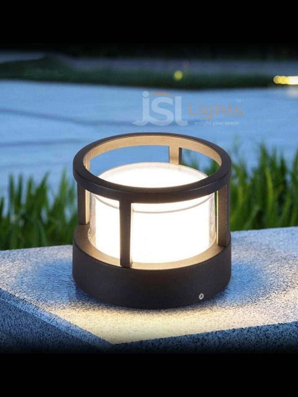 819 Small Round LED Gate Light for Outdoor Pillar 7 Inches Post Top Lamp with 5W Inbuilt LED Light Aluminium Body IP65