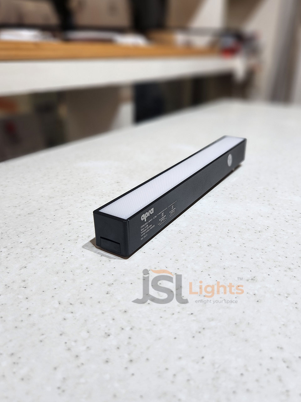 Apra 6W Ultra Thin Linear Diffused Magnetic Track Light MG01 SMD Diffuser Linear Ultra Slim Magnetic Track Light with Black Body