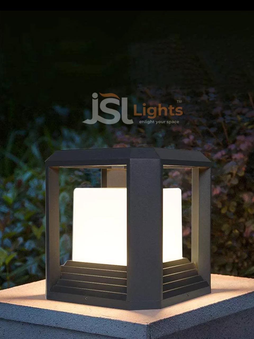 Square Outdoor LED Gate Light 8802 Big 7IN Pillar Post Light with E27 Holder Aluminium Body and PC Diffuser IP65